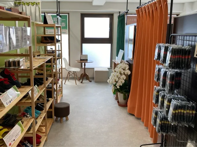 スマイルフット宮崎 店内